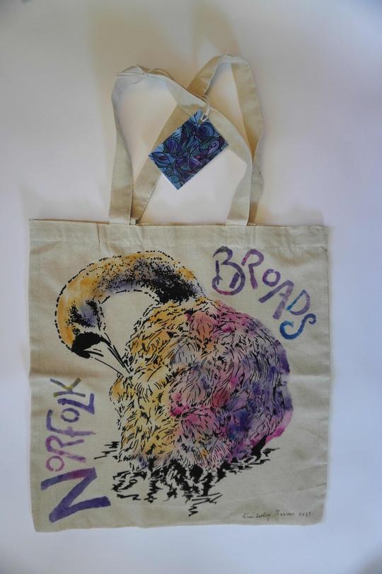 2. Swan Limited Edition Tote Bag £15 (includes delivery in England)